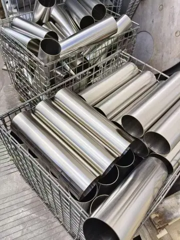 Seamless stainless steel pipe: high pressure fluid transportation, safe and reliable